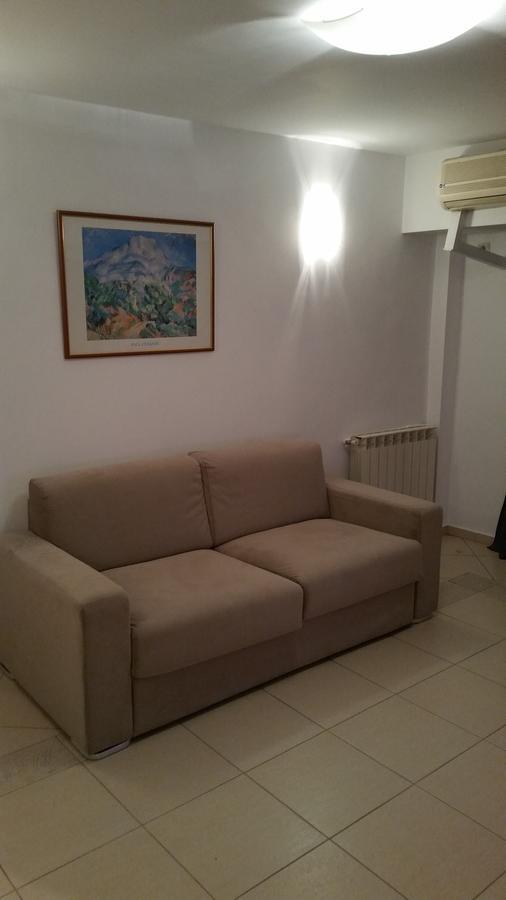 בוקרשט 3 Rooms Panoramic מראה חיצוני תמונה